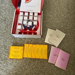 Perfume samples discovery kits